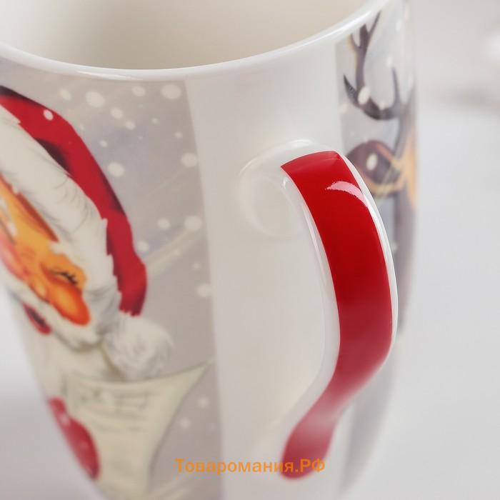 Кружка фарфоровая «Дед Мороз и оленёнок», 350 мл, цвет белый