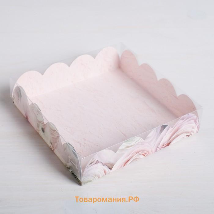 Коробка для печенья, кондитерская упаковка с пластиковой крышкой, «Цветы», 13 х 13 х 3 см